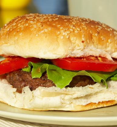 Φτιάξε το δικό σου burger, όπως το θες, στην τιμή που το θες