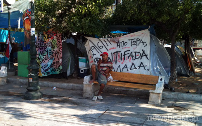 Κατασκήνωσαν στο Σύνταγμα