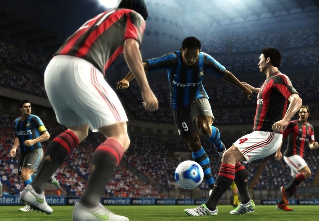 Το Pro Evolution Soccer 2012 στη Gamescom