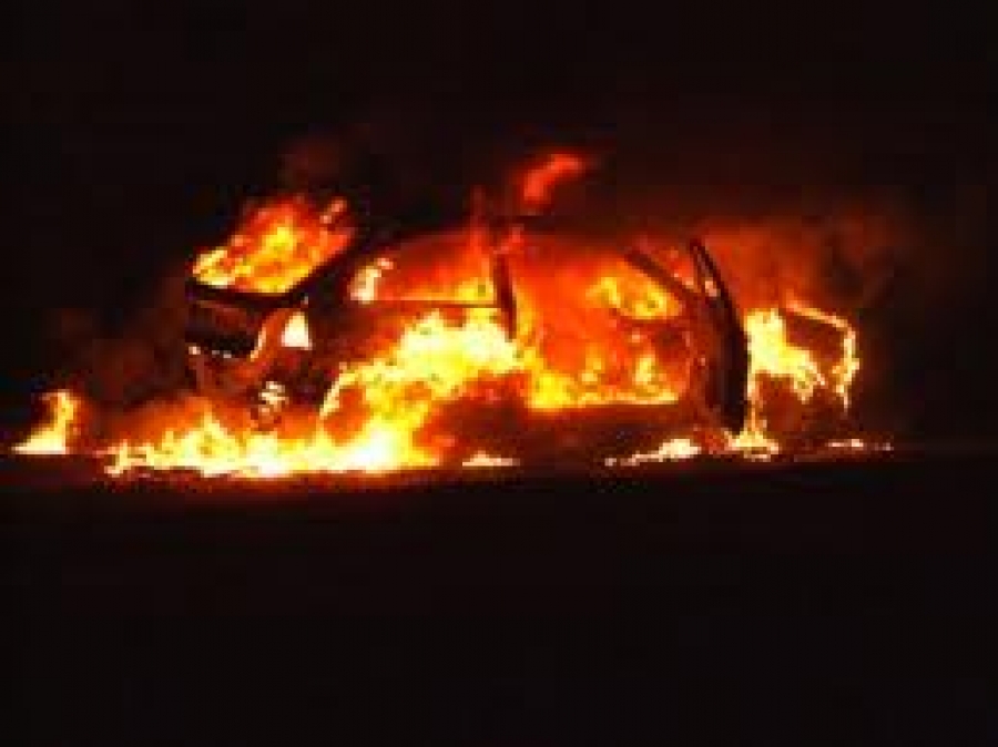 Φωτιά σε όχημα μετά από εμπρησμό στις Συκιές Θεσσαλονίκης
