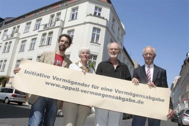 Πρόθυμοι να&#8230; υπερ-φορολογηθούν πενήντα πλούσιοι Γερμανοί