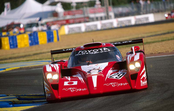 H Toyota επιστρέφει στο Le Mans