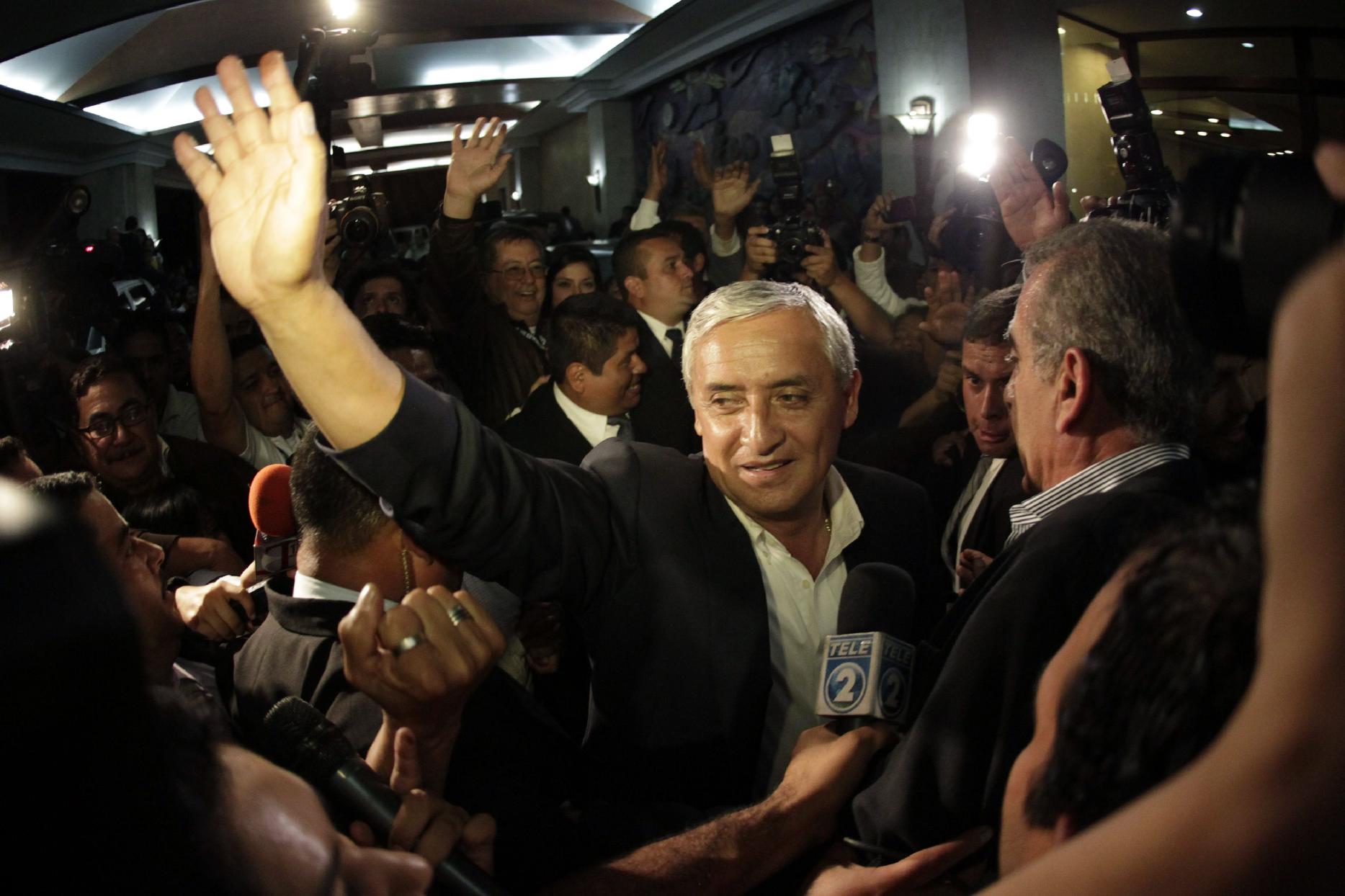 Παραιτήθηκε ο πρόεδρος της Γουατεμάλα μετά το ένταλμα σύλληψης