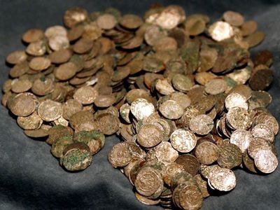 Έκρυβε στο σπίτι του αρχαία νομίσματα και βυζαντινά αντικείμενα