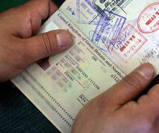 Επιχείρησε να ταξιδέψει σε χώρα της Ε.Ε. με πλαστό διαβατήριο