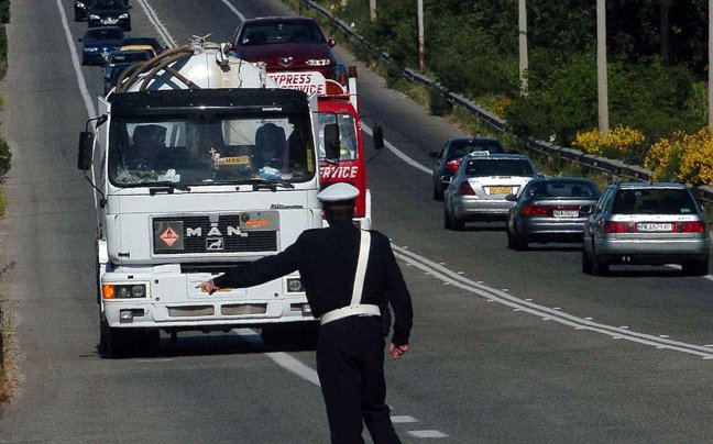 Κυκλοφοριακές ρυθμίσεις στην Ε.Ο. Αθηνών-Λαμίας