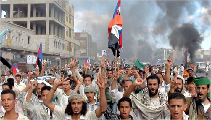 Χιλιάδες διαδηλωτές στους δρόμους της Υεμένης
