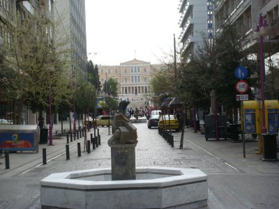 «Προβληματική η πρόσβαση των τουριστών στο κέντρο της Αθήνας»