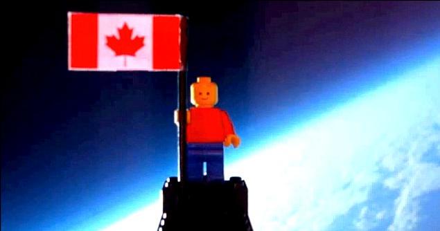 Δύο Καναδοί μαθητές έστειλαν Lego στο διάστημα!
