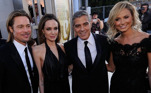 http://www.newsbeast.gr/files/1/2012/01/30/sag3.jpg