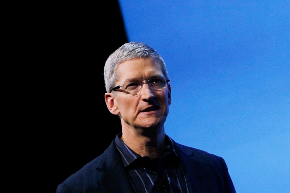Η Apple δώρησε 100 εκατ. δολάρια σε φιλανθρωπικούς οργανισμούς