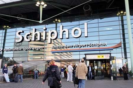 Απειλή για βόμβα στο αεροδρόμιο του Άμστερνταμ