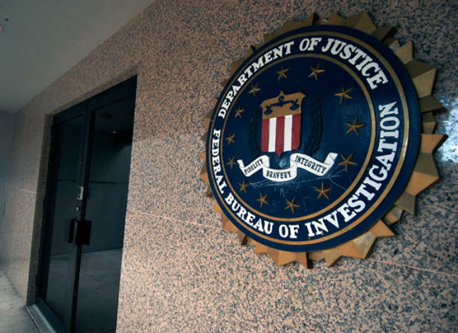 Το FBI παρακολουθούσε λογαριασμούς στο Ίντερνετ