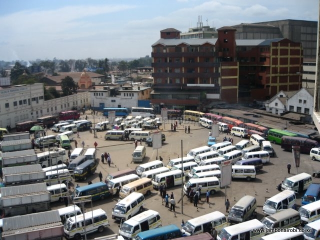 Σειρά εκρήξεων σε σταθμό λεωφορείων στο Ναϊρόμπι