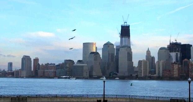Ιπτάμενοι άνθρωποι στον ουρανό της Νέας Υόρκης
