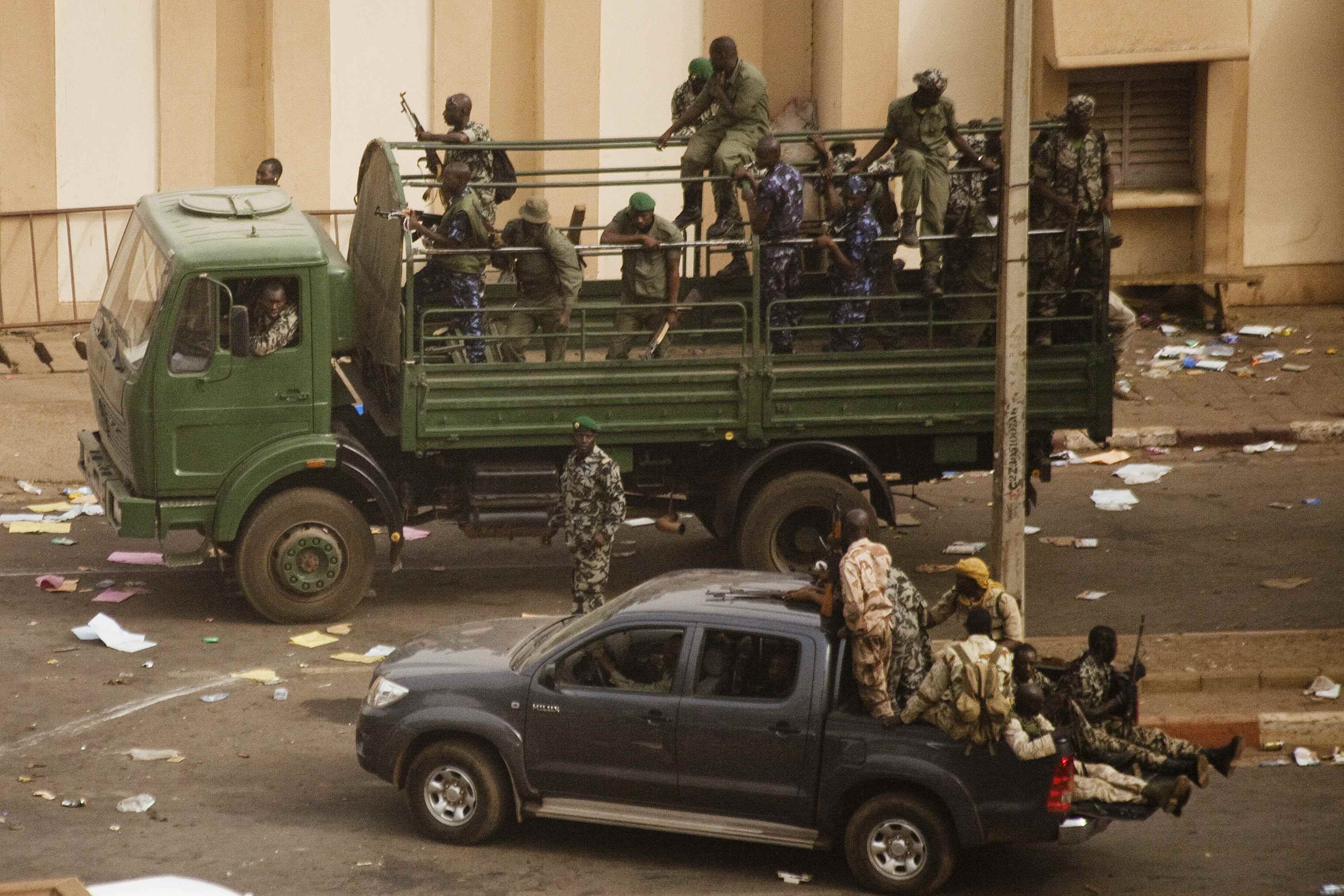 Επιβλήθηκαν κυρώσεις για το πραξικόπημα στο Μάλι