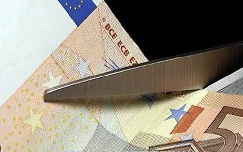 Περικοπές δαπανών 7,5 δισ. ευρώ το 2013 προβλέπει το κυβερνητικό σχέδιο