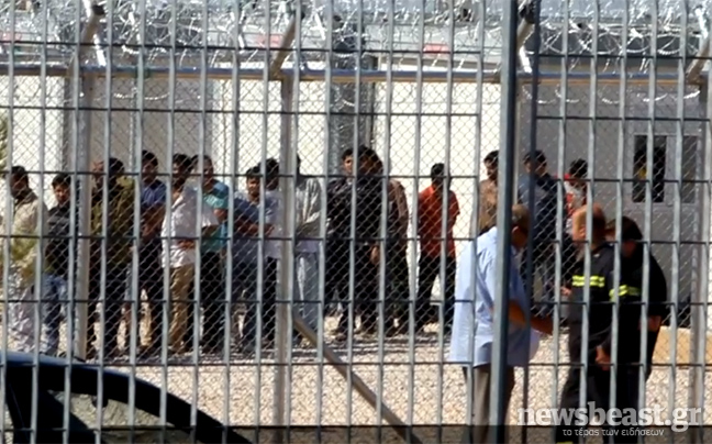 Μία ημέρα μέσα στο κέντρο κράτησης οι πρώτοι 56 λαθρομετανάστες