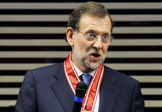 Δεν παραιτείται ο ισπανός πρωθυπουργός