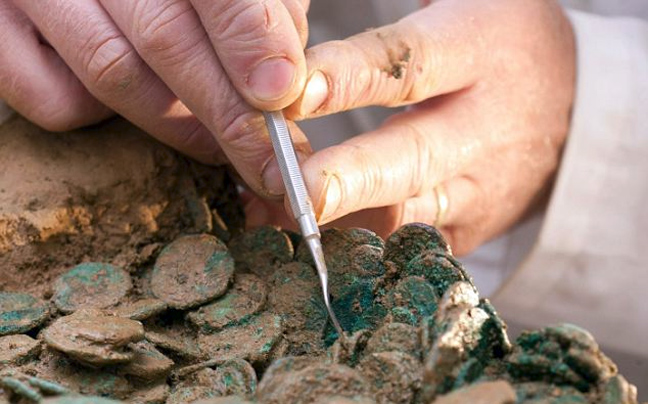 Βρήκαν νομίσματα από την Εποχή του Σιδήρου!