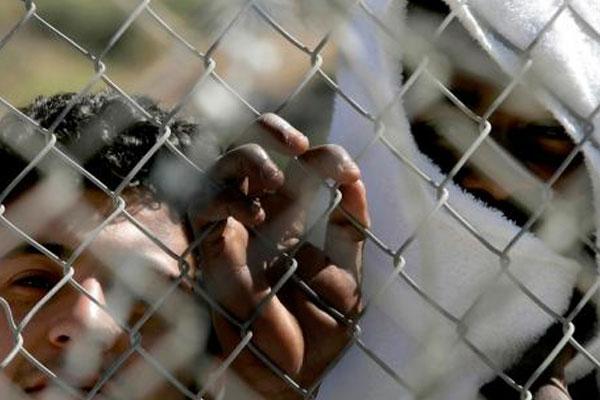 Απομακρύνει τα παιδιά από τα κέντρα κράτησης μεταναστών η Αυστραλία
