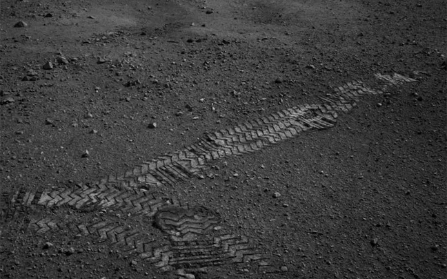 Το Curiosity ξεκίνησε τις… βόλτες του στον Άρη
