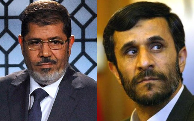 Με τον Αχμαντινετζάντ συναντήθηκε ο Μόρσι