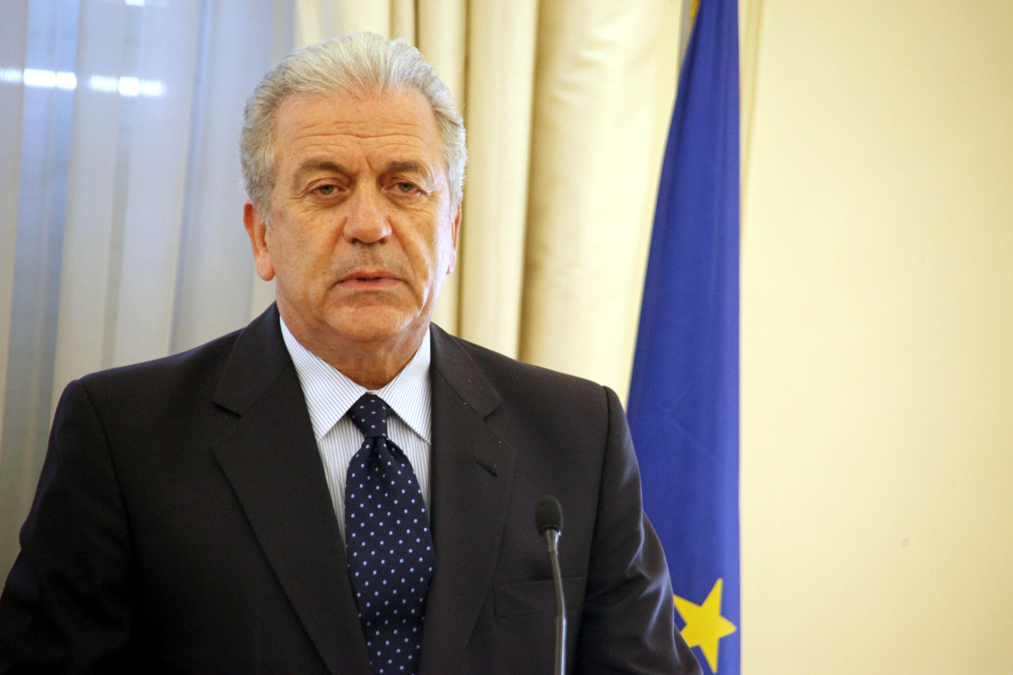 Mηνύματα κατά του εξτρεμισμού και του διχασμού της Ευρώπης έστειλε ο Aβραμόπουλος