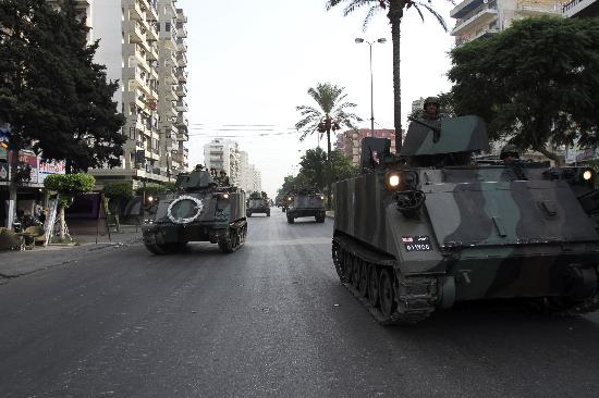 Ο  στρατός αποφασισμένος να αποκαταστήσει την τάξη στο Λίβανο