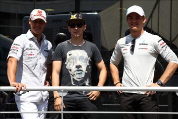 Ο Lorenzo κόντρα στους Schumacher και Vettel