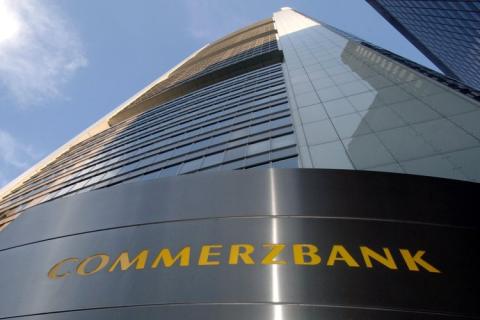 Η Commerzbank επέστρεψε στην κερδοφορία