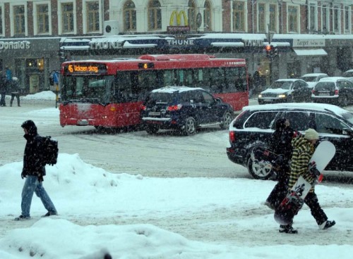 Προβλήματα προκάλεσε το χιόνι στις σκανδιναβικές χώρες