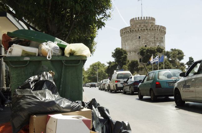 Καθυστερήσεις στην αποκομιδή απορριμμάτων στη Θεσσαλονίκη