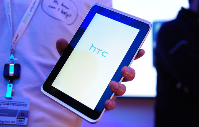 Tablet με Windows σχεδιάζει η HTC