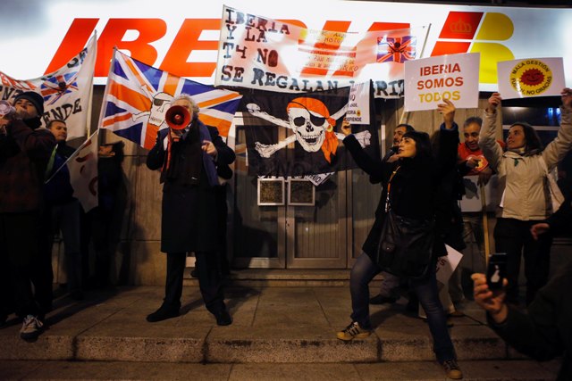 Διαδήλωση κατά των απολύσεων που προωθεί η Iberia