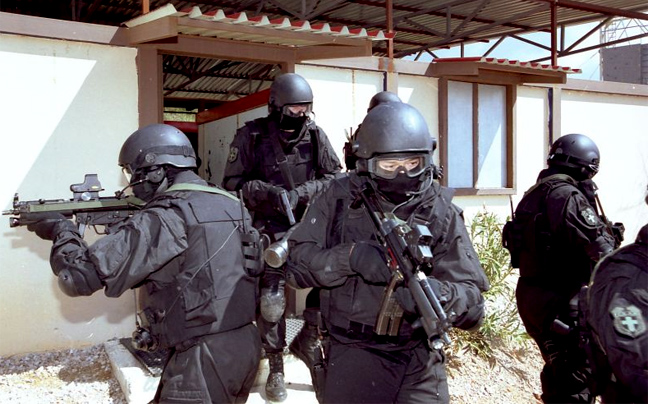 Σε εξέλιξη στην Πάτρα άσκηση της Αστυνομίας για την αντιμετώπιση τζιχαντιστών
