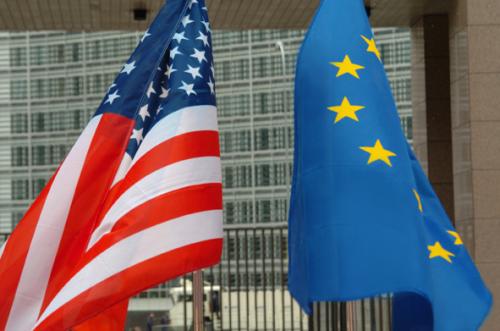 «Παγώνουν» οι διαπραγματεύσεις ΗΠΑ-ΕΕ για τη συμφωνία ελεύθερου εμπορίου