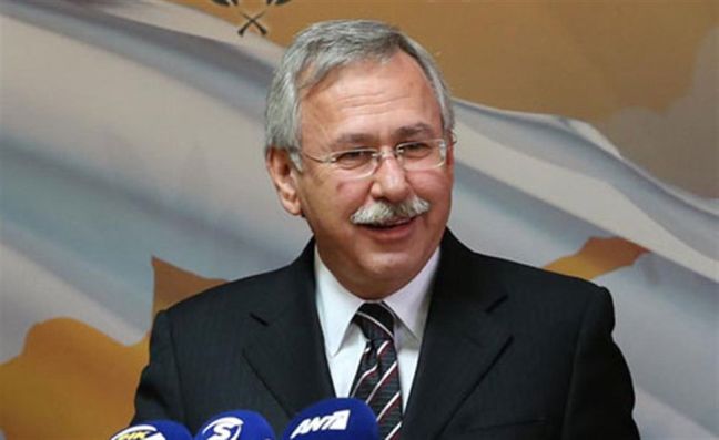 «Δεν πρόκειται να ξανανοίξουν οι τράπεζες Κύπρου και Λαϊκή»