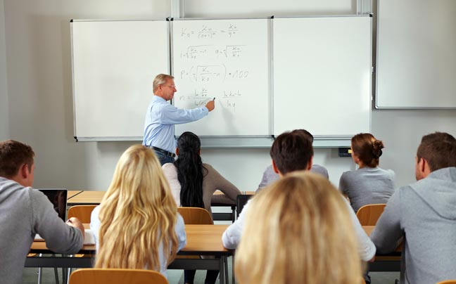 Τα τέσσερα άμεσα μέτρα που ζητούν οι ιδιωτικοί εκπαιδευτικοί