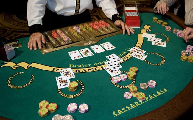 Στους οικονομικούς εισαγγελείς στοιχεία για τις οφειλές των καζίνο