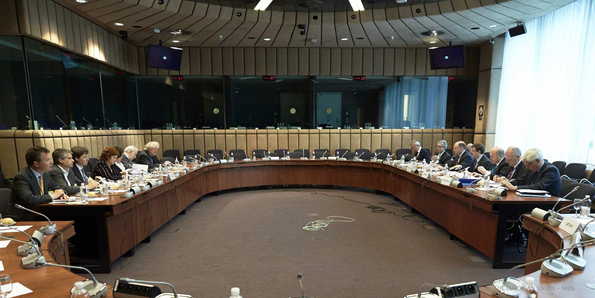 Συγκρατημένη αισιοδοξία στο Eurogroup για την ευρωζώνη