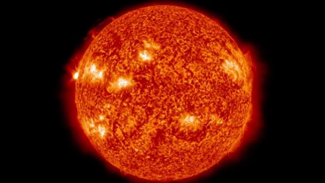 Οι μεγαλύτερες ηλιακές εκρήξεις του 2013