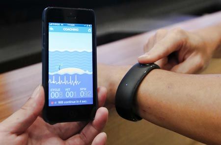 Η Foxconn αποκαλύπτει ένα smartwatch συμβατό με iOS