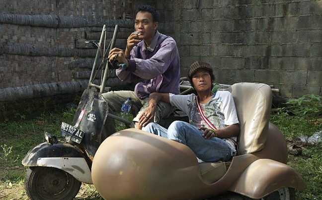 Βέσπες βγαλμένες από το «Mad Max»