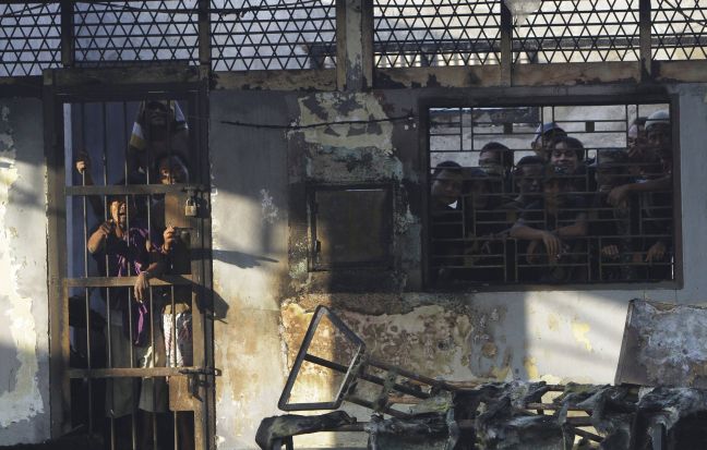 Φονική εξέγερση σε φυλακή της Ινδονησίας