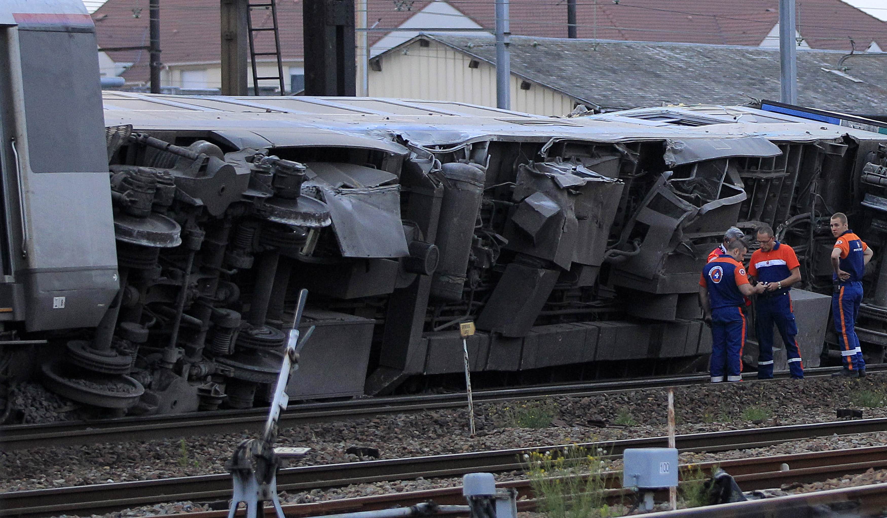 Στους 7 οι νεκροί από το σιδηροδρομικό δυστύχημα στη Γαλλία