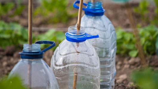 Τι να κάνουμε με τα πλαστικά μπουκάλια