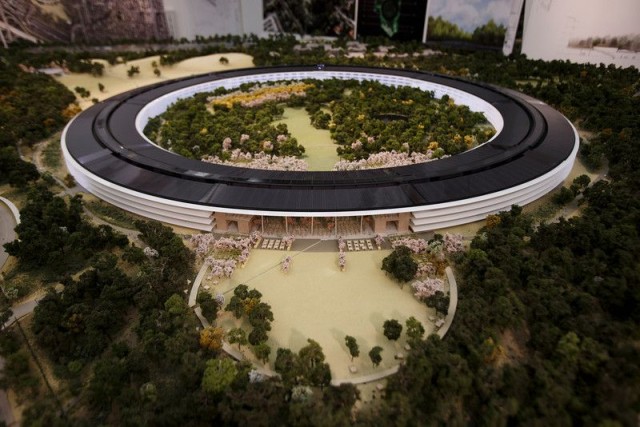 Αυτή είναι η μακέτα του νέου campus της Apple