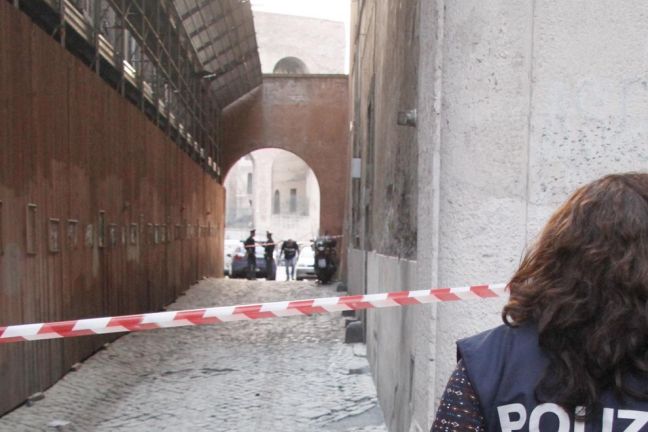 Αυτοπυρπολήθηκε 24χρονος έξω από το Κολοσσαίο