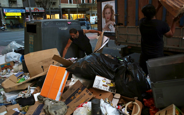 madrid_skoupidia3.jpg